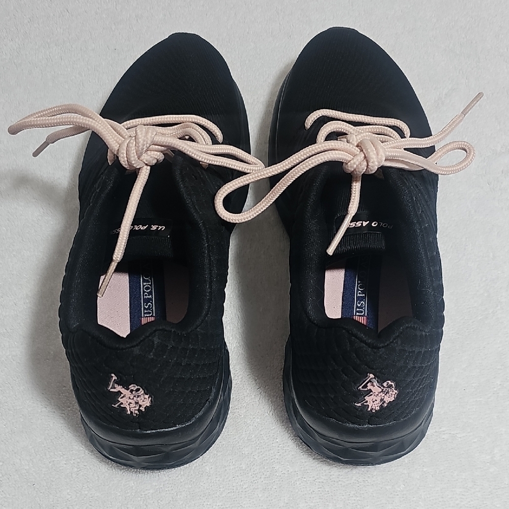 New U.S. Polo Assn. Women's Sneakers in Black with Pink Details Size 6
